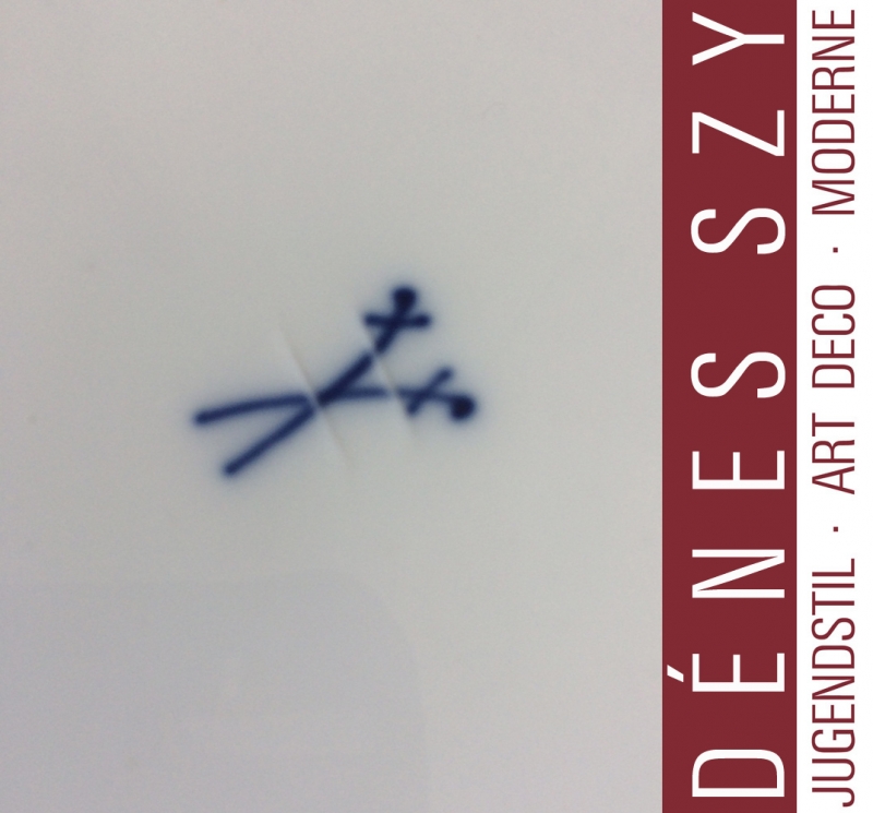 Otto Eduard Voigt, Meissen China, Saxonia pattern. Plate