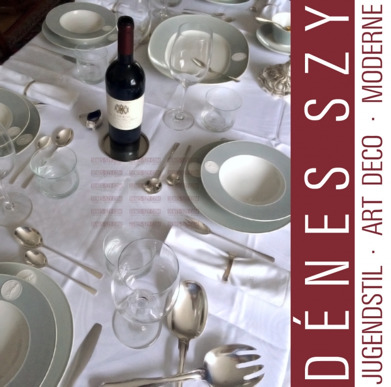 KPM Berlin porcelain Arkadia pattern dessert plate Petri