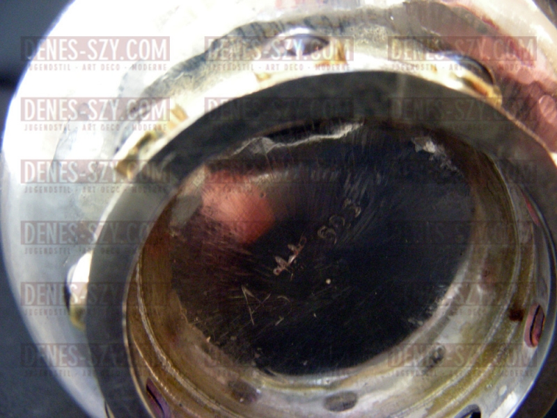 Silberbecher mit Steinen und Innenvergoldung