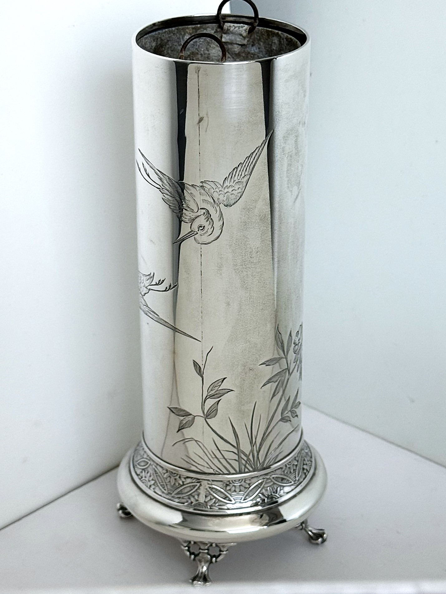 Tiffany & Co., New York, Union Square, ca. 1880–1891 Japonesque Sterling Silber Vase
