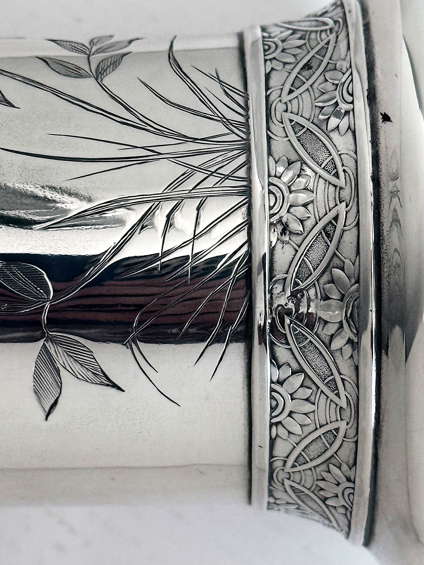 Tiffany & Co., New York, Union Square, ca. 1880–1891 Japonesque Sterling Silber Vase