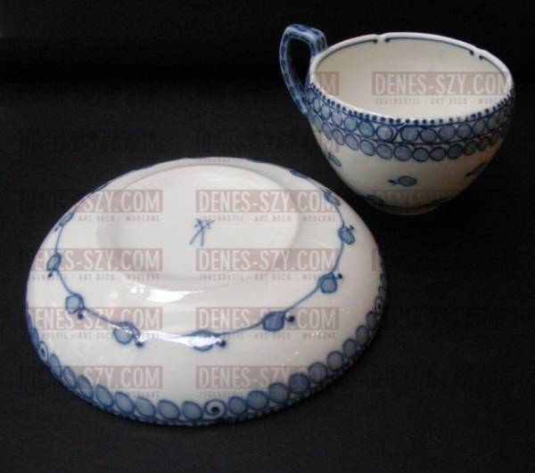 porcellana liberty di Meissen: tazza da tè o caffè modello pannocchia blu di Richard Riemerschmid