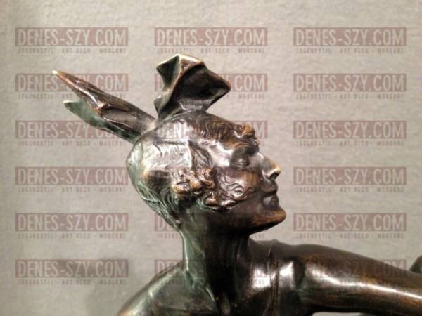 Bruno Zach, Kicking Girl ou The High Kick, figure en bronze.