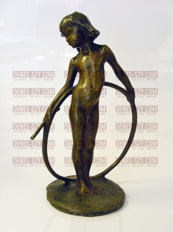 Bernhard Hoetger Bronze, Mädchen mit Reif 1902 Darmstadt