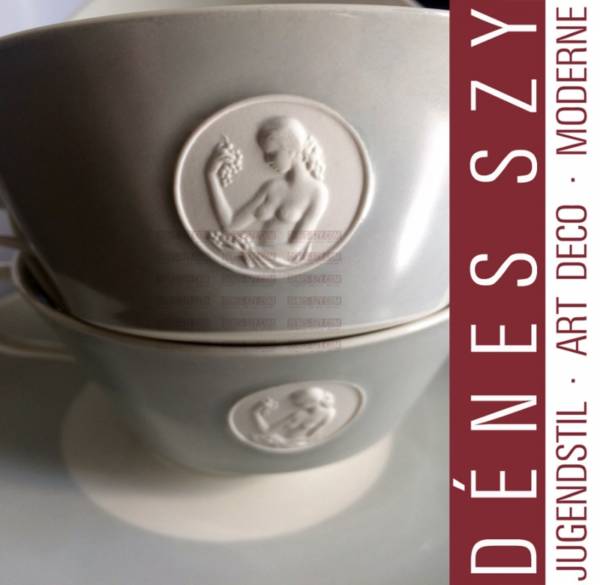 Soup cup, KPM Berlin porcelain service Arkadia in gray, Design: Trude Petri with medallions by Siegmund Schütz 1938, Execution: KPM Berlin, Germany