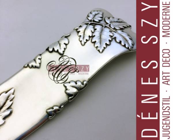 Vine pattern by Tiffany, Sterling silver cutlery, soup ladle 11 inch
